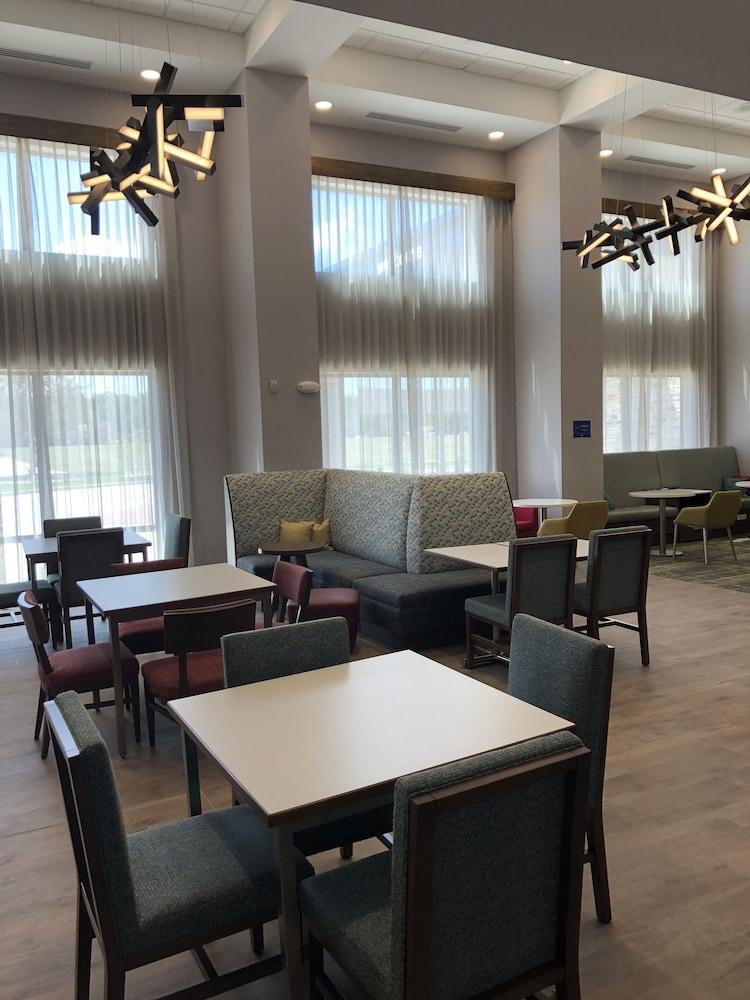 Hampton Inn & Suites Pekin المظهر الخارجي الصورة